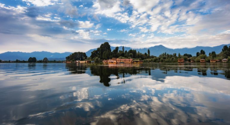 the_dream_kashmir-2.jpg