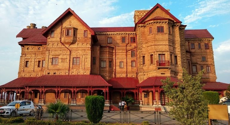 amar_mahal_palace
